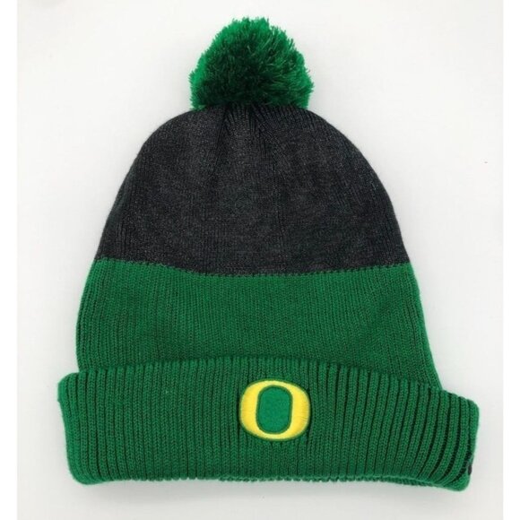 Nike Oregon Ducks New Day Pom Beanie Hat Knit Stocking Cap Green Adult One Size - Picture 1 of 4
